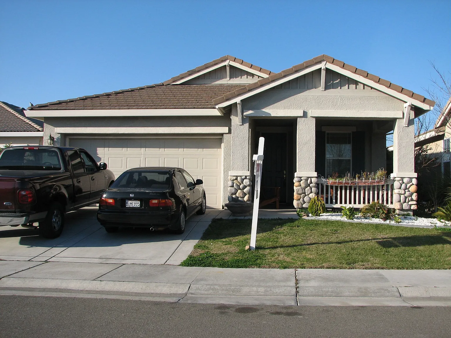 6054 Caddington Way photo 1