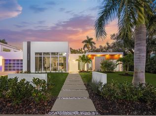3500 Bay Shore Rd, Sarasota, FL 34234