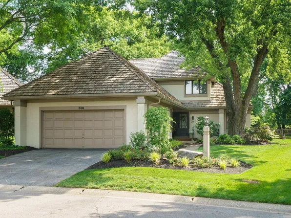 206 Green Springs Dr, Columbus, OH 43235