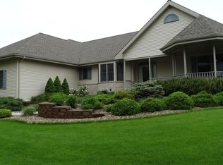 7504 Summit Ridge Rd, Middleton, WI 53562
