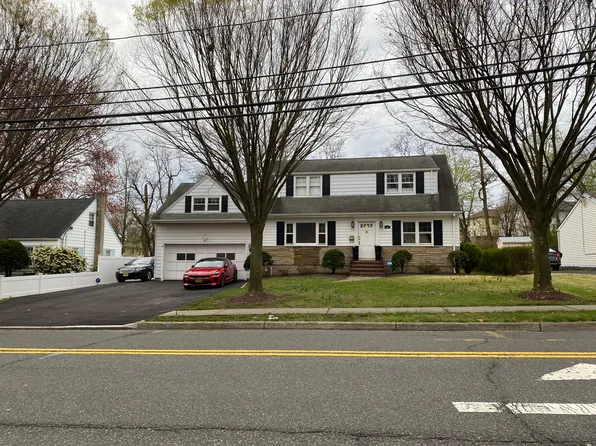 46 Spring Valley Ave, Paramus, NJ 07652