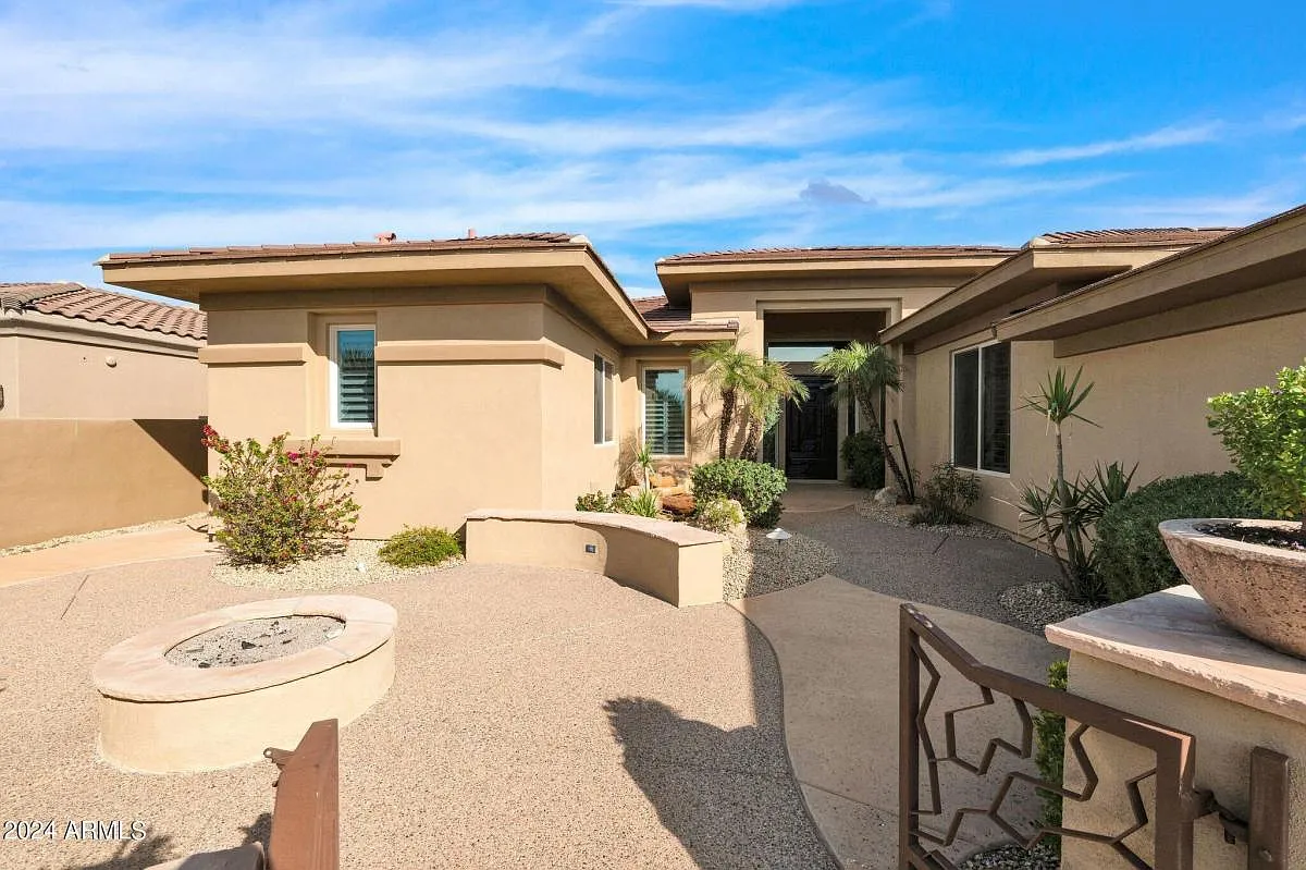 4 bed, $18,000 — Photo 2