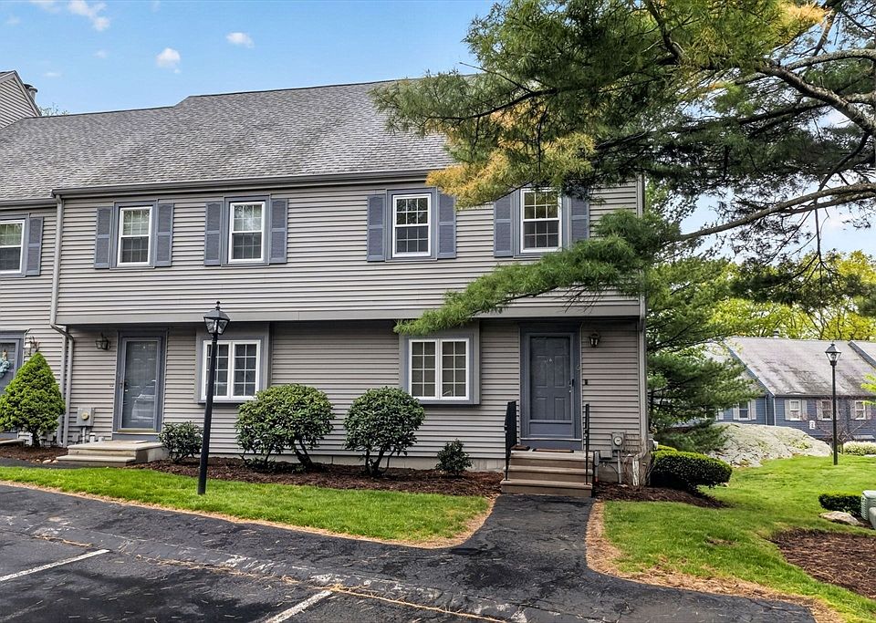 1st image of 4 Oak Ridge Dr Unit 6