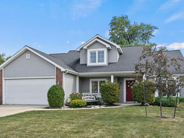 4828 Lynnwood St, Woodburn, IN 46797