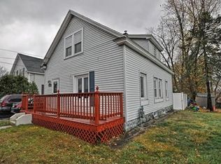 206 Pelham St, Methuen, MA 01844