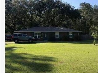 41297 N Hoover Rd, Ponchatoula, LA 70454