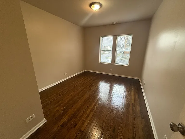 7800 S Marshfield Ave #1 — Photo 6
