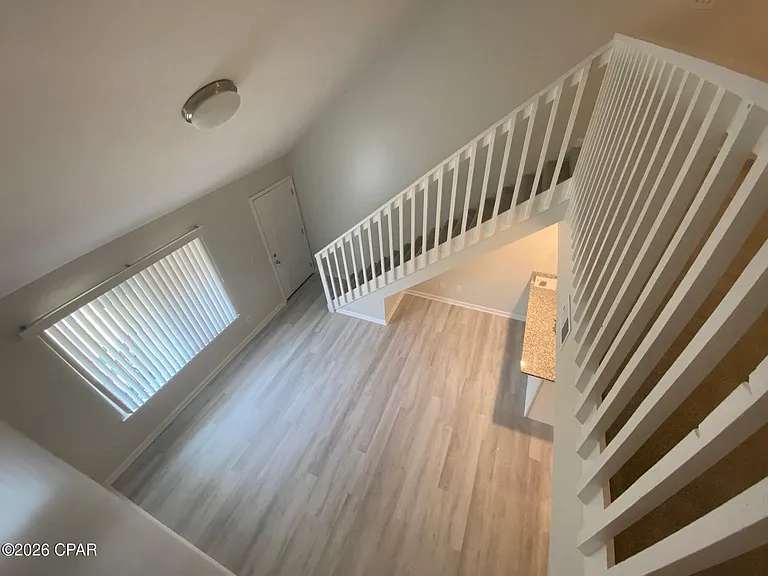 305 Wilson Ave #15 — Photo 9