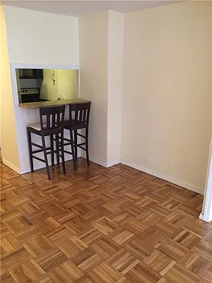 Rented by Akam Sales and Brokerage | media 17