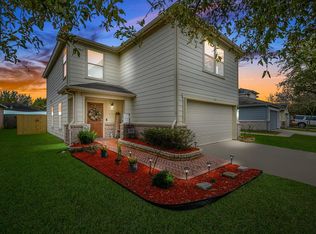 402 Remington Ridge Dr, Houston, TX 77073