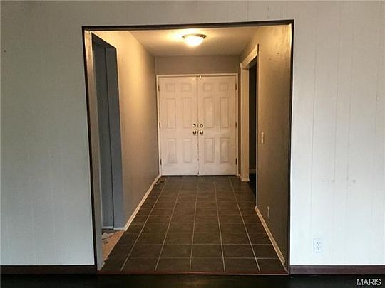 3rd image of 3938 Windemer Dr