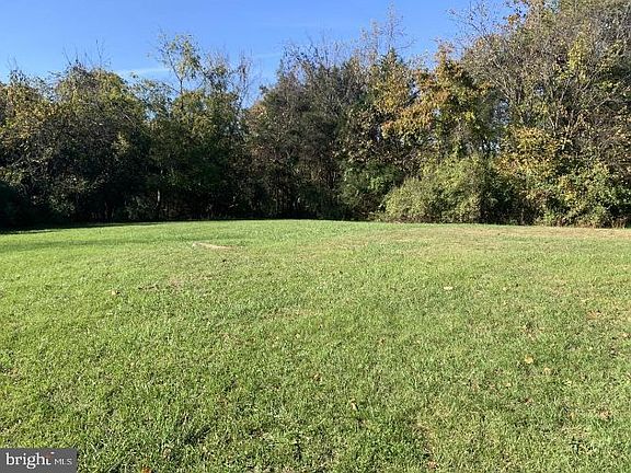 5th image of 170 Patty Tract Ln