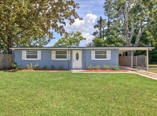 23 Forrestal Cir N, Atlantic Beach, FL 32233