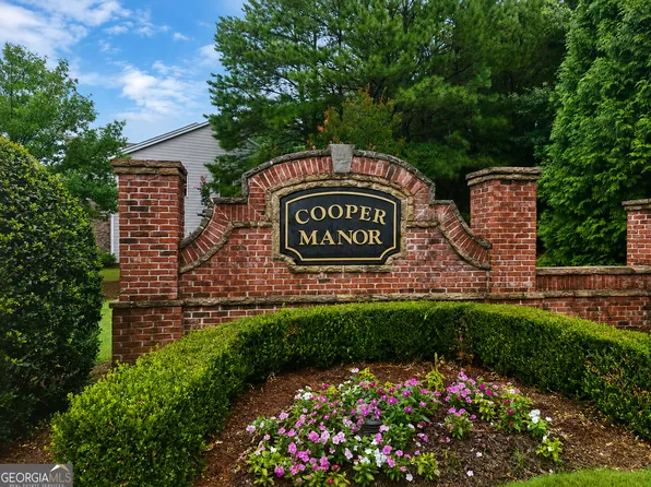 2889 Cooper Brook Dr #4, Snellville, GA 30078