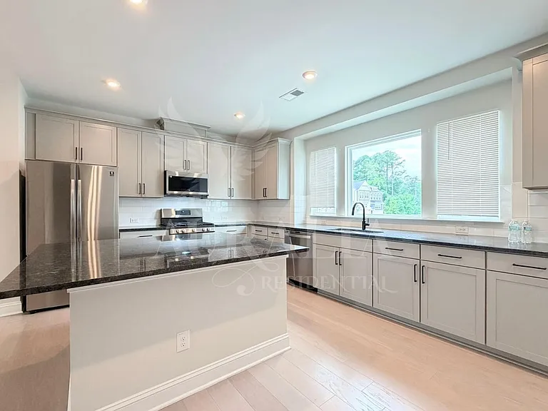 829 Amley Pl — Photo 13