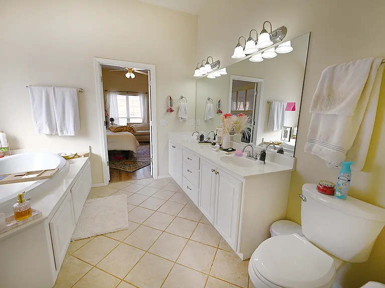 814 S Rock Hollow Ct — Photo 12