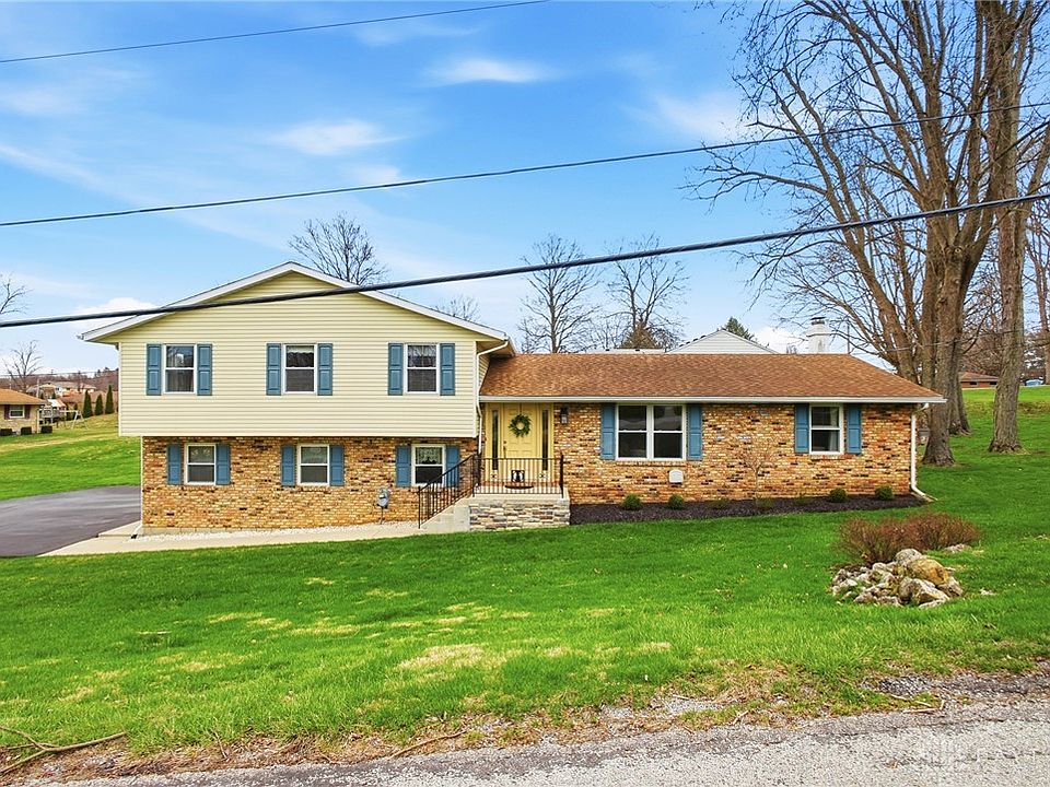 1st image of 2224 Cheviot Hills Dr