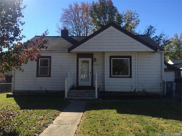 3607 Horn Ave photo 1