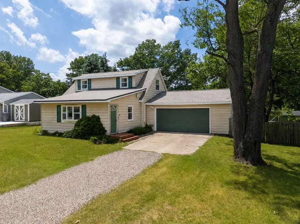 57278 Hamilton Dr, Mattawan, MI 49071