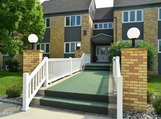 3436 Cherry St APT B3, Grand Forks, ND 58201