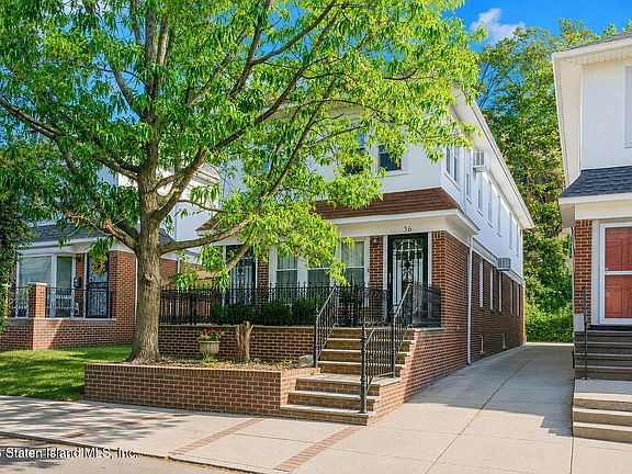 4th image of 36 72nd St