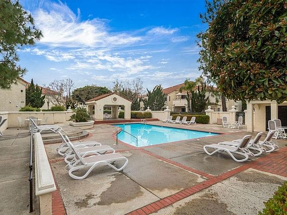 730 Breeze Hill Rd APT 235, Vista, CA 92081 | Zillow