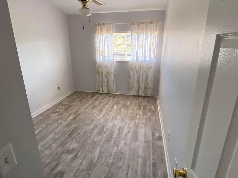 371 Maplecrest Cir — Photo 16