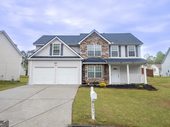 6977 Foxmoor Way, Douglasville, GA 30134