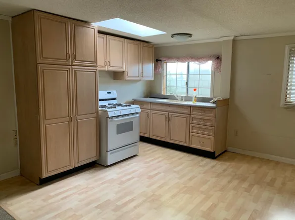 32005 Avenue E, Yucaipa, CA 92399