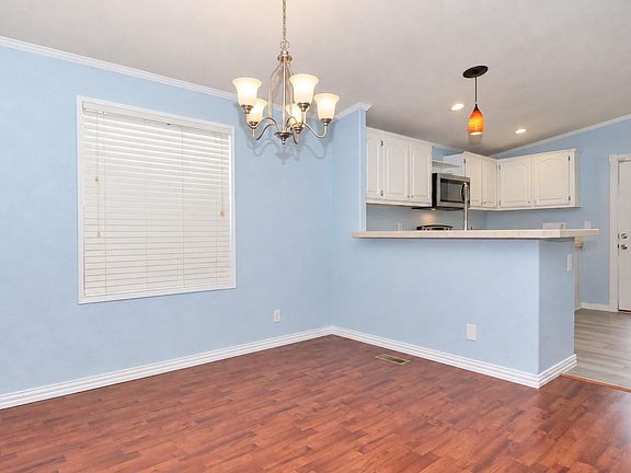 5th image of 10011 Berrybriar Ln