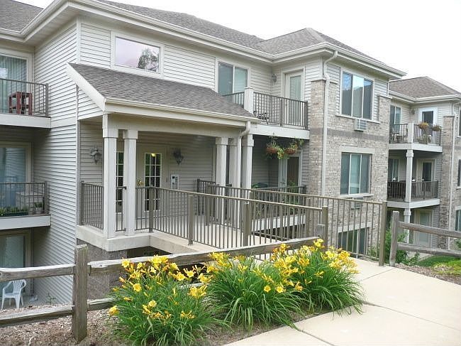 2nd image of 7203 Mid Town Rd APT 207