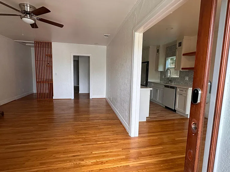 3351 Hamilton Way — Photo 5