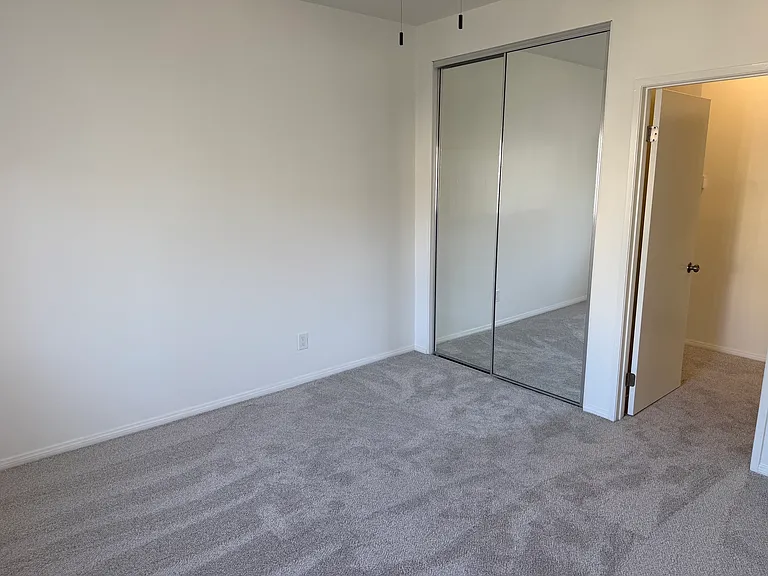 777 S Citrus Ave #243 — Photo 10