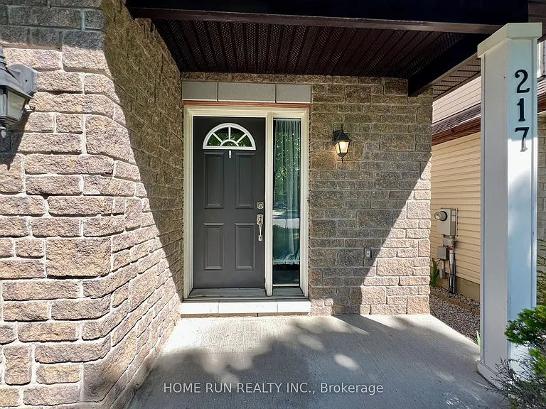 217 Deerfox Dr — Photo 3