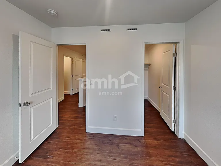 4857 Colossal Star St — Photo 18