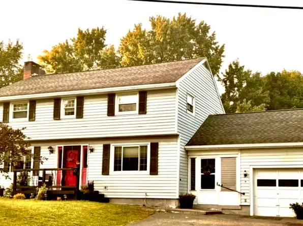 10 Sunset Dr, Norwich, NY 13815