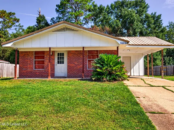 3829 Jody St, Moss Point, MS 39562