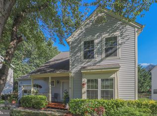 8420 Tea Rose Dr, Gaithersburg, MD 20879