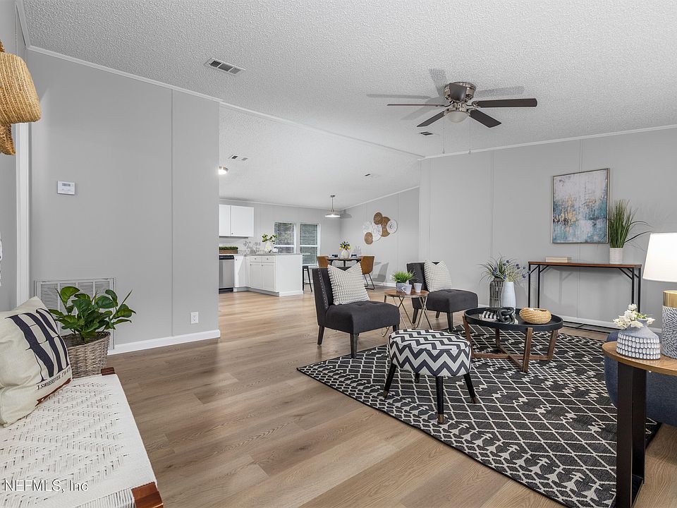 1st image of 167 PEPPERMINT Avenue