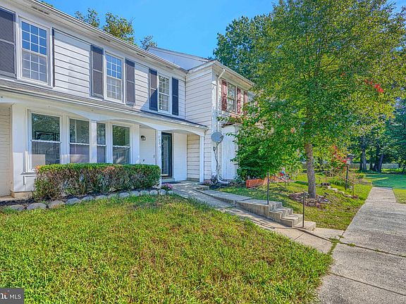 2nd image of 1505 Bryan Ct
