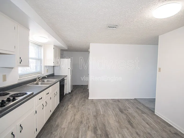 8636 E Edgewood Ave — Photo 18