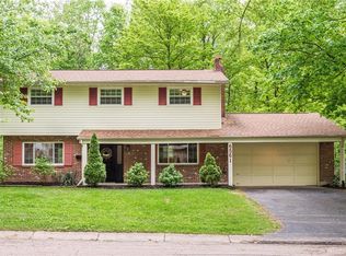 6561 Pine Cone Dr, Dayton, OH 45449