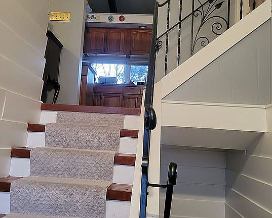 5th image of 94 Caesar Blvd