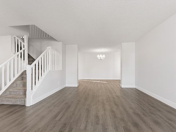4th image of 18907 90th Ave NW