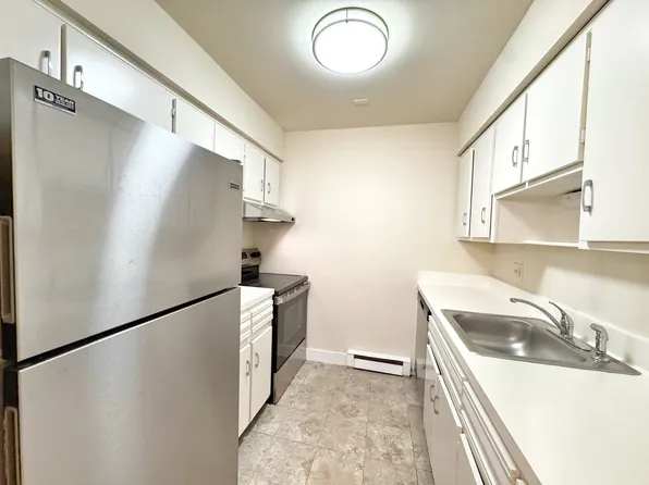 24 Ferris Ave #4, Norwalk, CT 06854