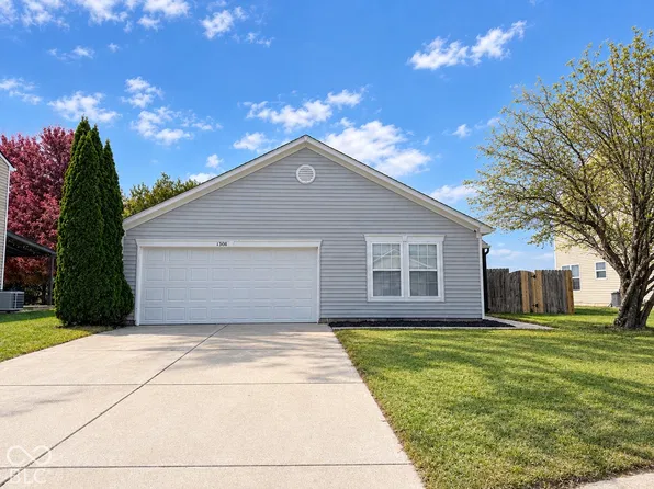 1308 Shadetree Ln, Sheridan, IN 46069