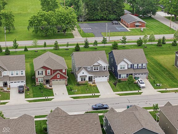 2nd image of 3241 Kent Dr