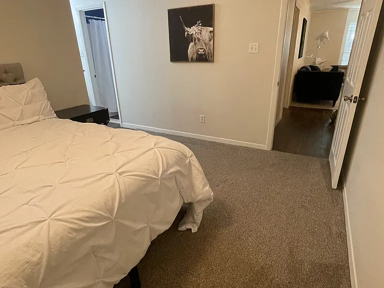 1510 W North Loop Blvd #713 — Photo 7