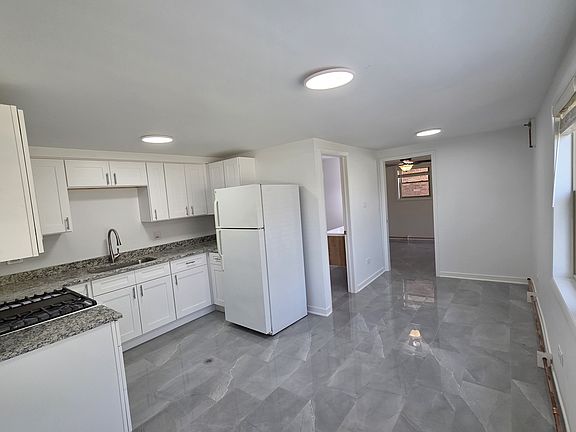 3rd image of 5802 N Major Ave #G