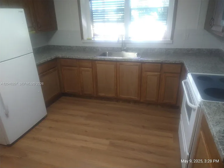 35250 SW 177th Ct #5 — Photo 8